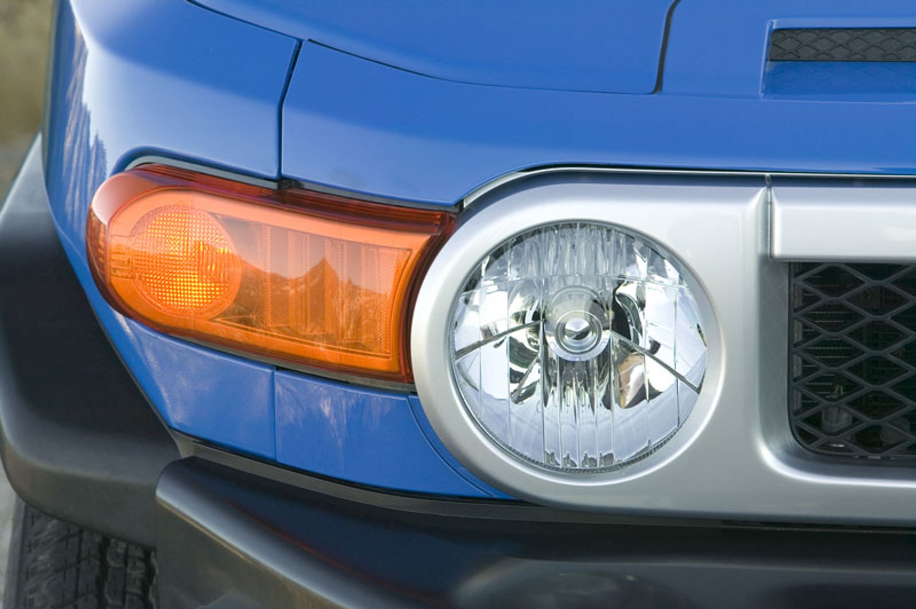 Toyota FJ Cruiser: zmodernizowany silnik dla modelu w stylu retro