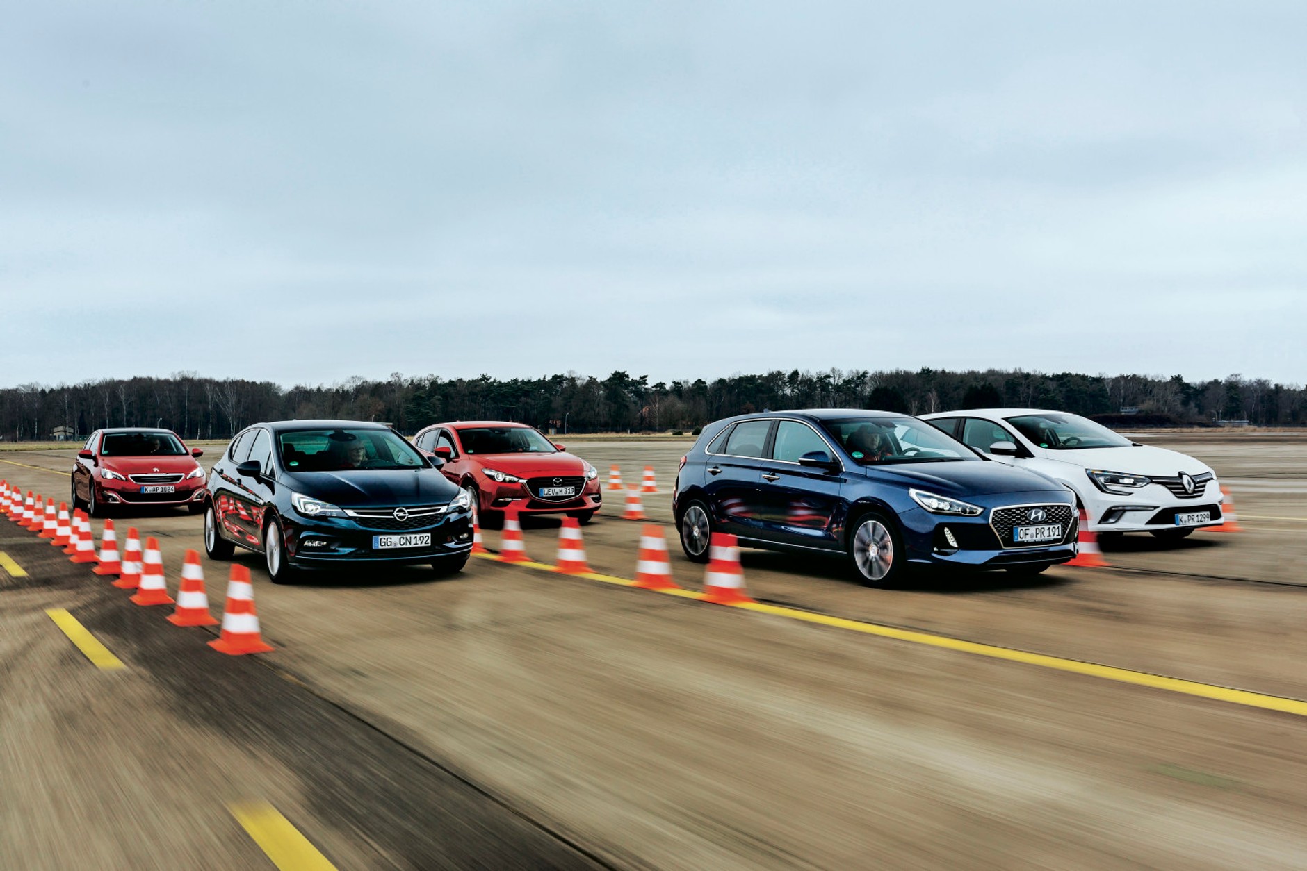 Hyundai i30 kontra Mazda 3, Opel Astra, Peugeot 308 i Renault Megane