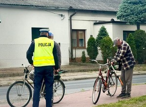 Wielu rowerzystów powinno dostać 300 zł mandatu. Każdy się spotkał z takim wykroczeniem