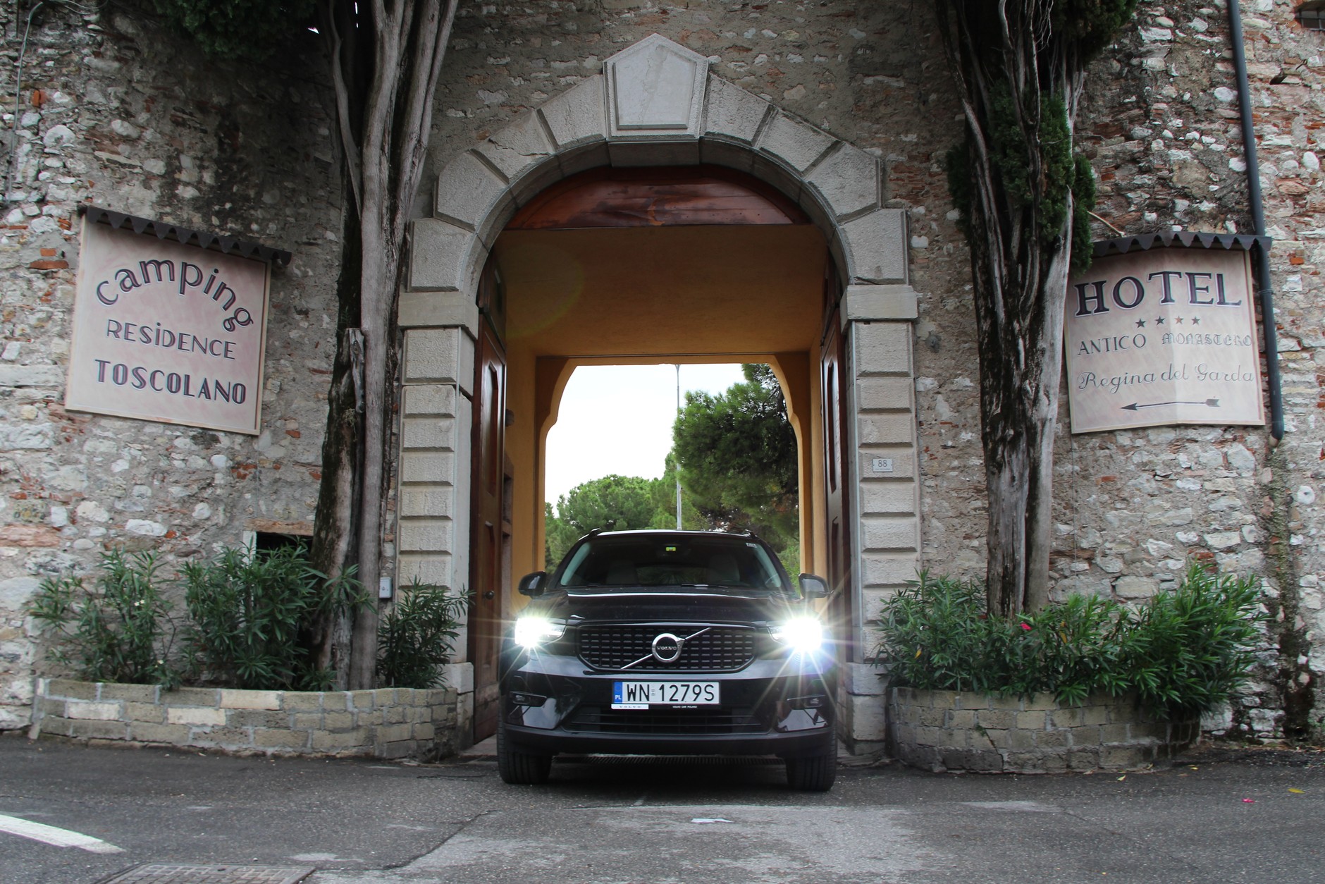 Volvo XC40 B3 Plus Dark