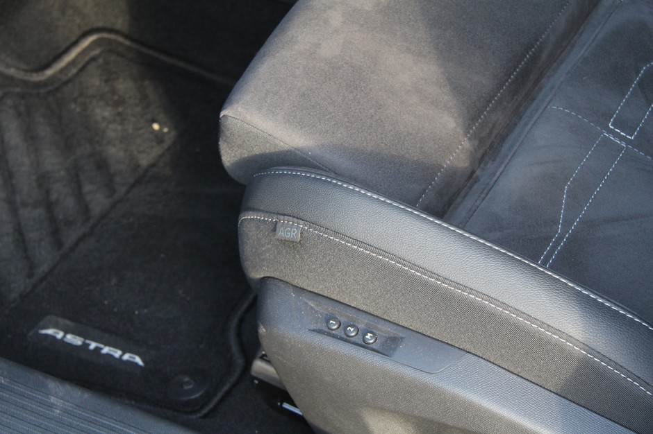 Opel Astra 1.2 Turbo Hybrid Ultimate