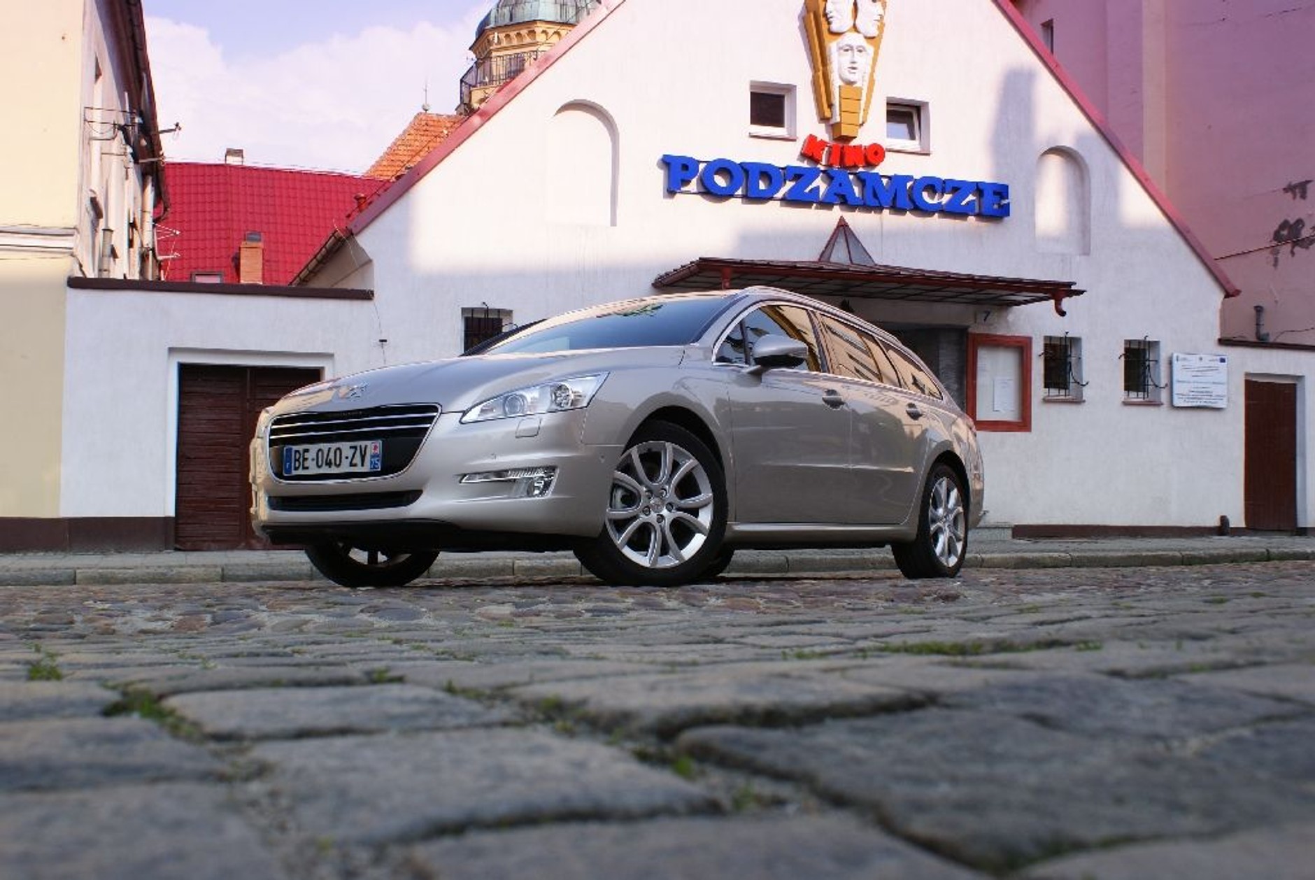 Peugeot 508 1.6 THP: lew rusza na polowanie