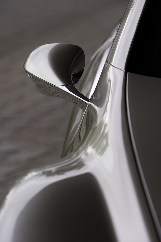 IAA Frankfurt 2007: Mercedes-Benz F700 – mistyczna nowoczesność