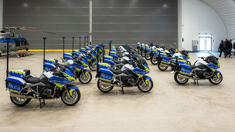Największy zakup w historii polskiej policji. Blisko 500 motocykli BMW