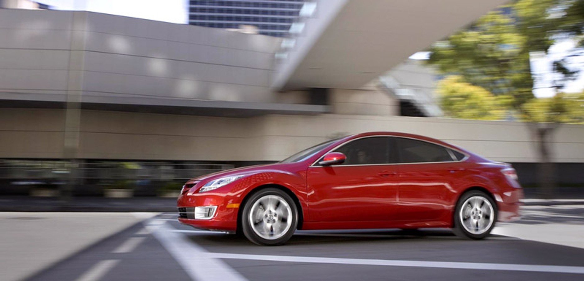 Mazda 6 w USA: tylko w wersji sedan, ale z silnikiem 3,7 V6 (272 KM)