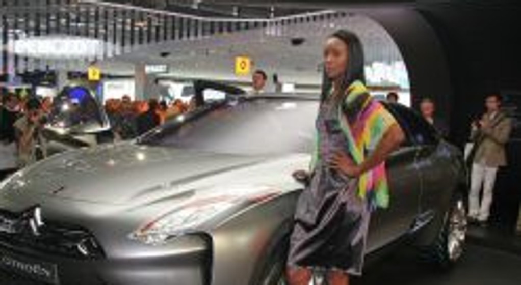 Paryż 2008: dziewczyny - fotogaleria (cz. 2.)