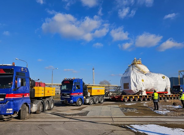 Najcięższe, najdłuższe, największe — transporty nienormatywne na polskich drogach
