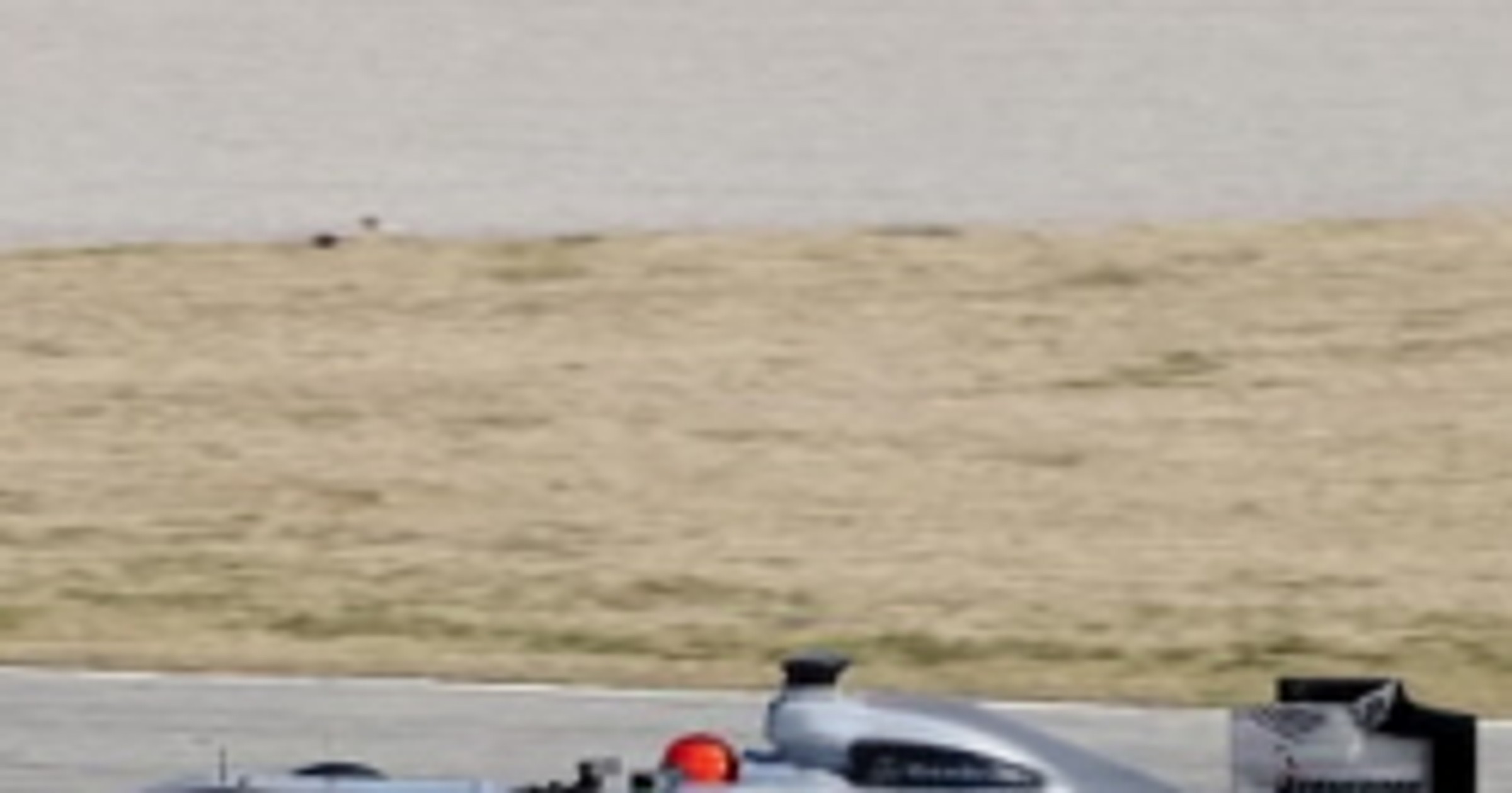 Formuła 1: Sebastian Vettel nie dał rywalom szans (Jerez II - 1. dzień testów)