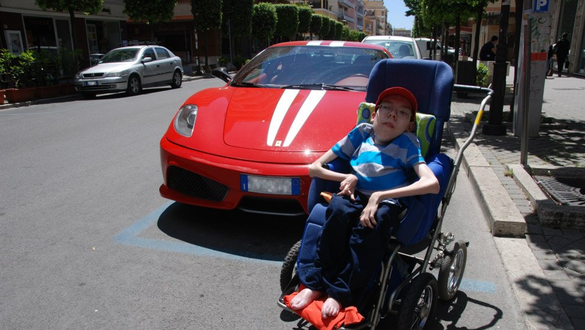 Mateusz Szumański przy Ferrari F430