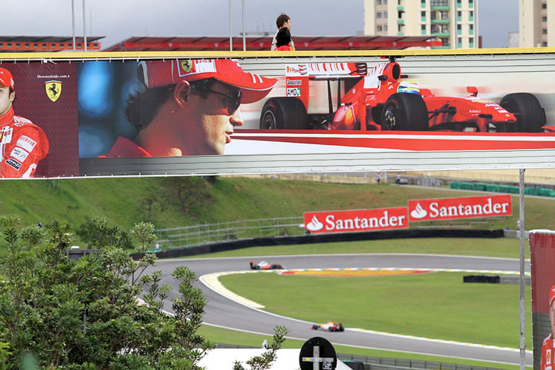 Grand Prix Brazylii 2009: Jenson Button mistrzem świata - fotogaleria Jiří Křenek