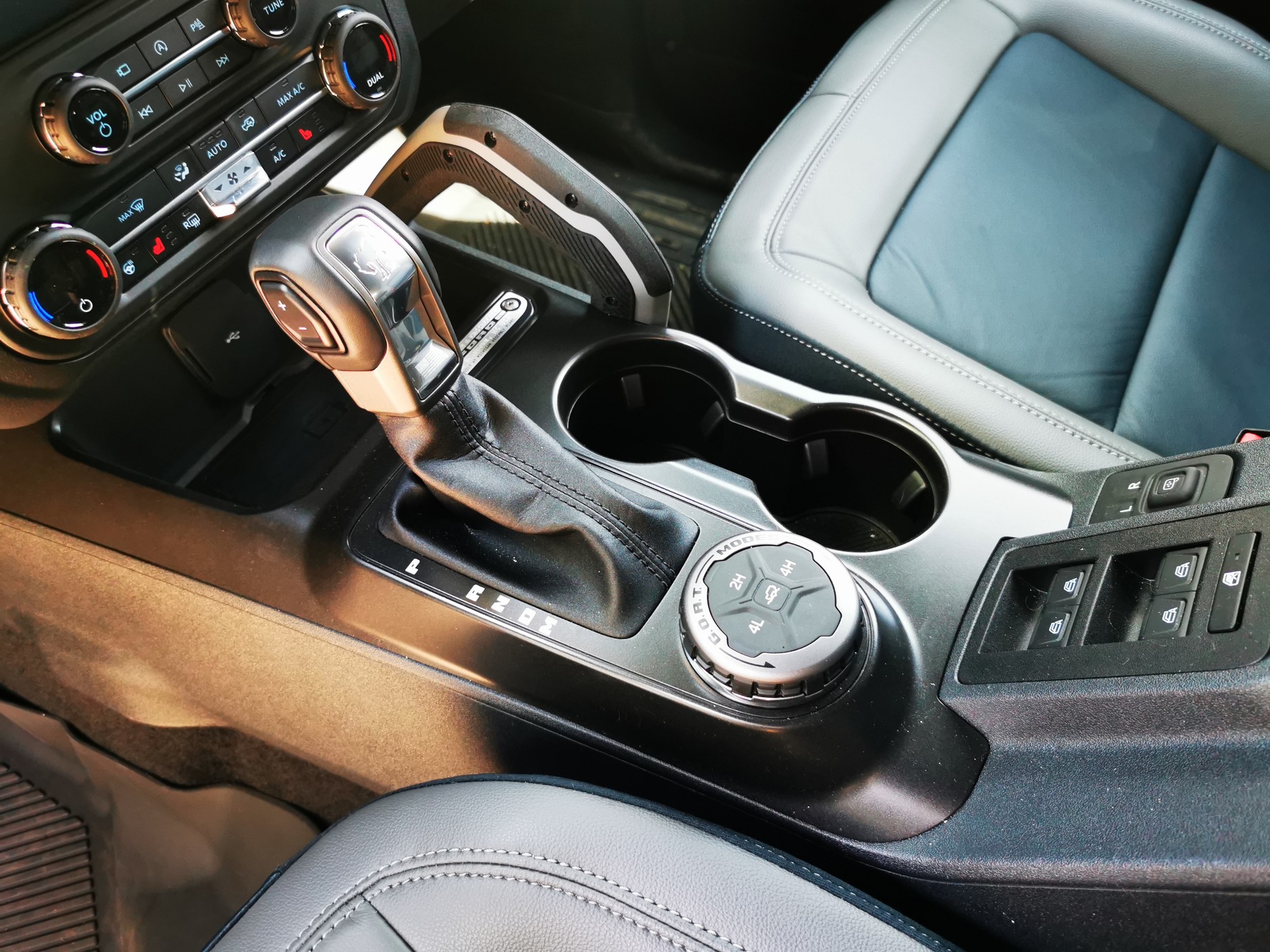 Ford Bronco 2.7 V6 Outer Banks