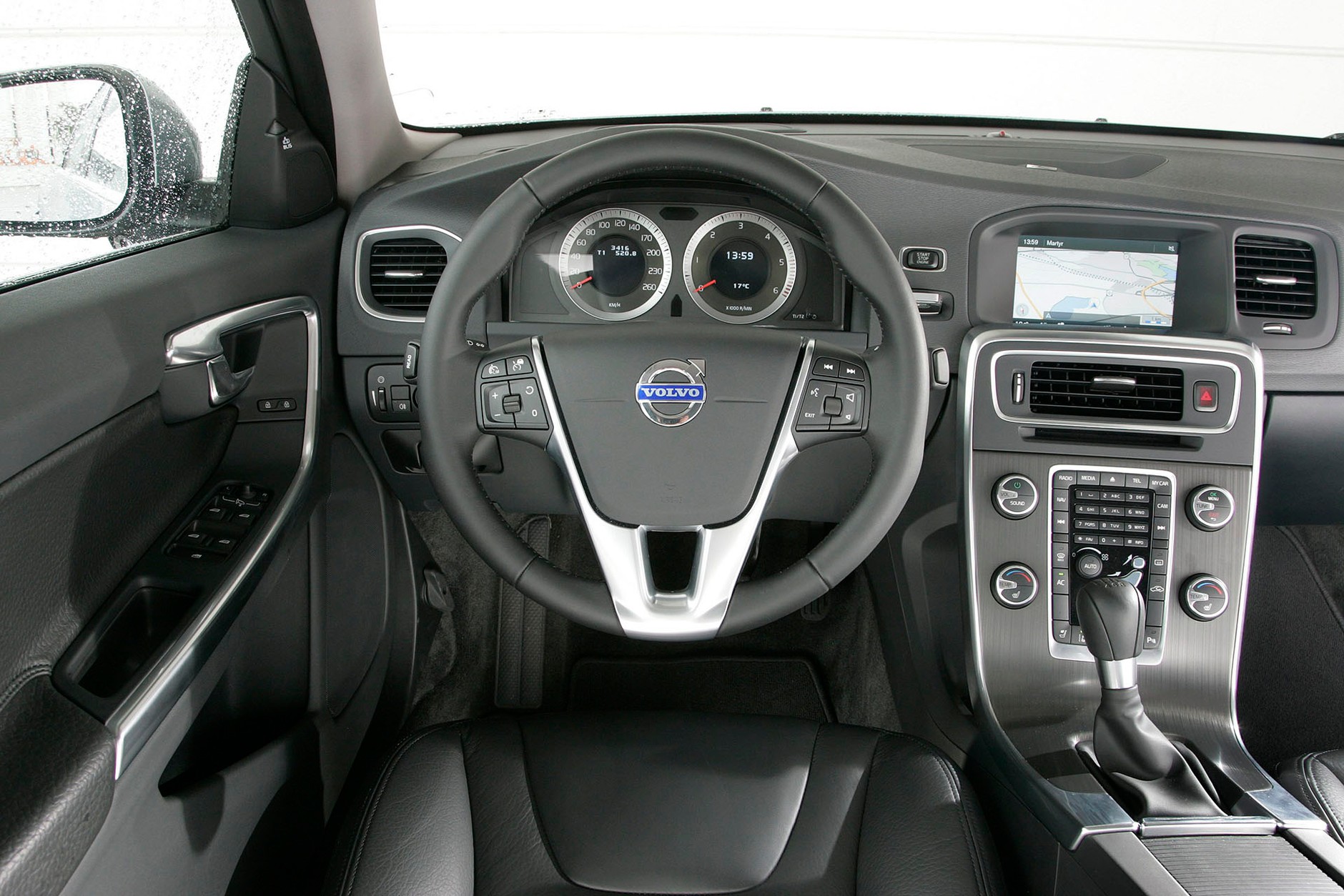 Volvo S60 II lata produkcji 2010-18, cena od 32 000 zł