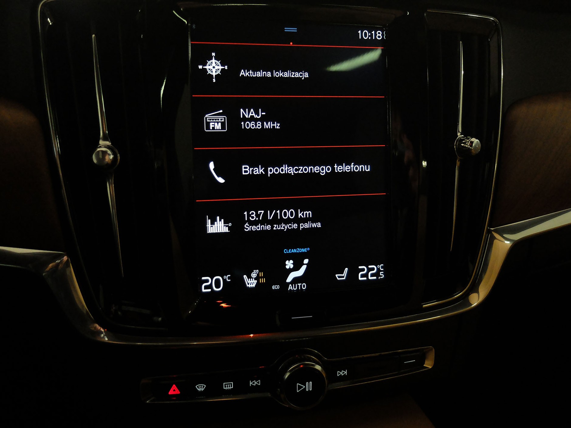 Volvo S90 T6 AWD - stylowo, szybko i wygodnie