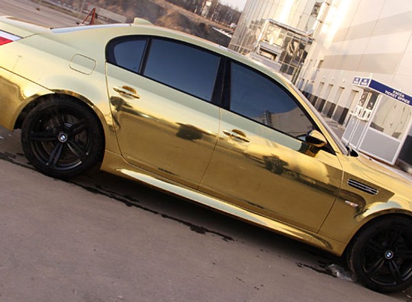 Auta całe w złocie - w niektórych przypadkach to lekka przesada