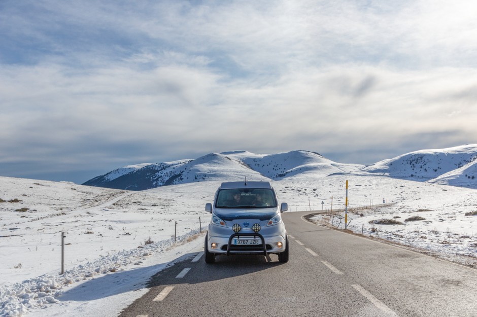 Nissan e-NV200 Winter Camper Concept
