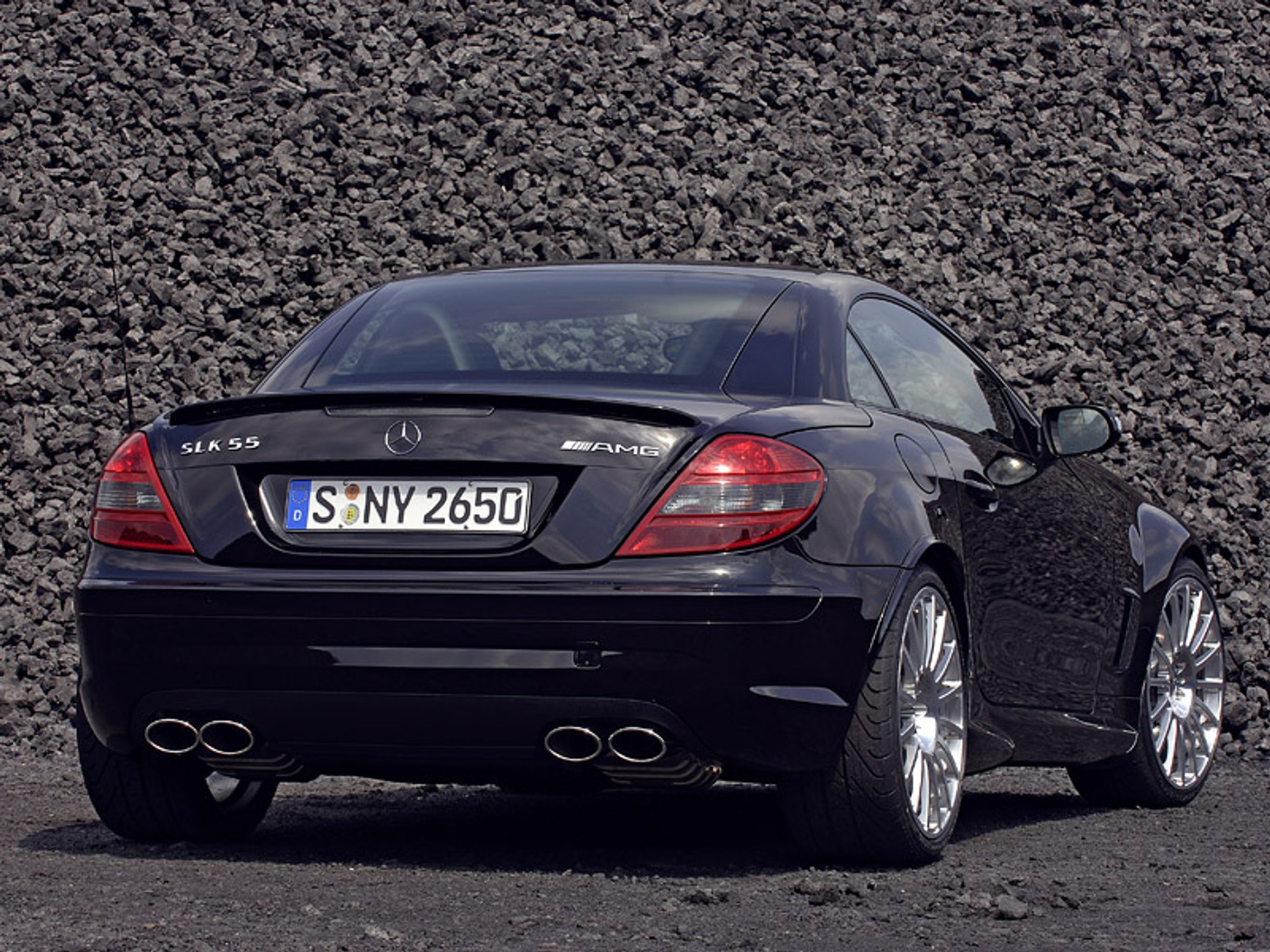 Mercedes-Benz SLK 55 Black Series oficjalnie w sprzedaży