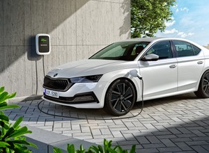 Hybrydy Plug-in od Skody – wysoki zasięg i możliwość zeroemisyjnej jazdy. Dostępne od zaraz!