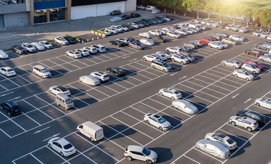 Parking samochodowy
