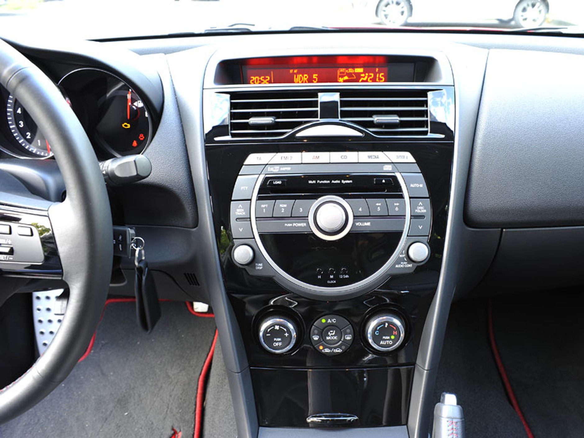 IAA Frankfurt 2009: Mazda RX-8 po faceliftingu (fotogaleria)