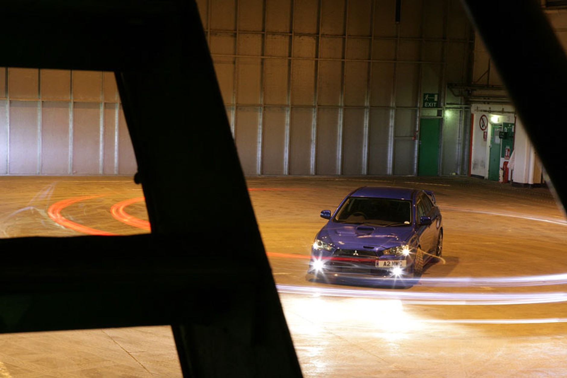 Mitsubishi Lancer Evo X FQ-400: fotogaleria