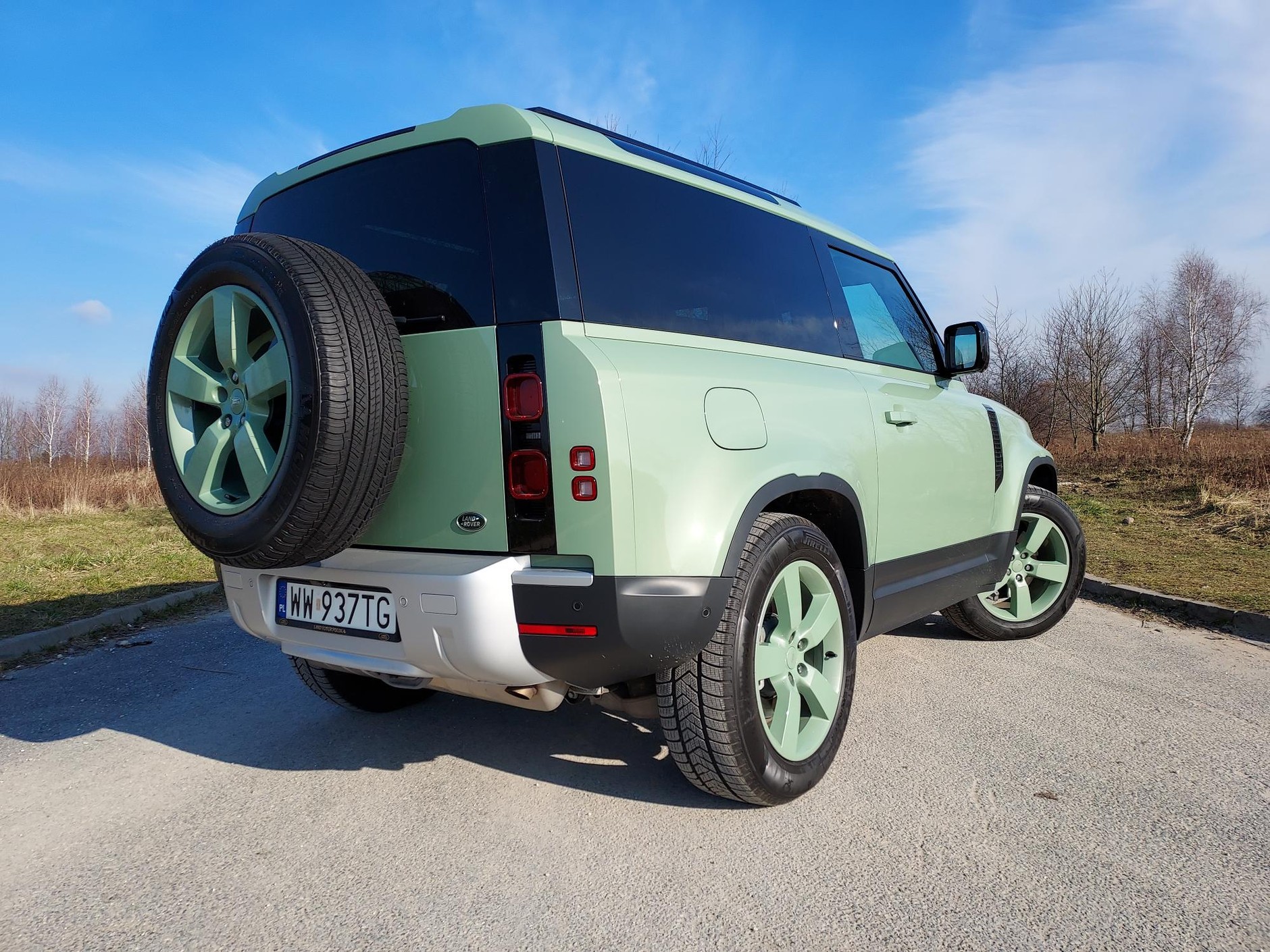 Land Rover Defender 90