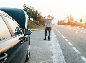 Oszuści polują na kierowców! Jak nie dać się nabrać na ich triki?