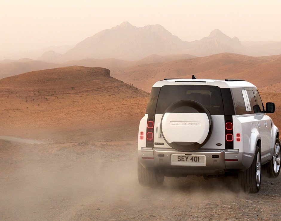 Land Rover Defender 130