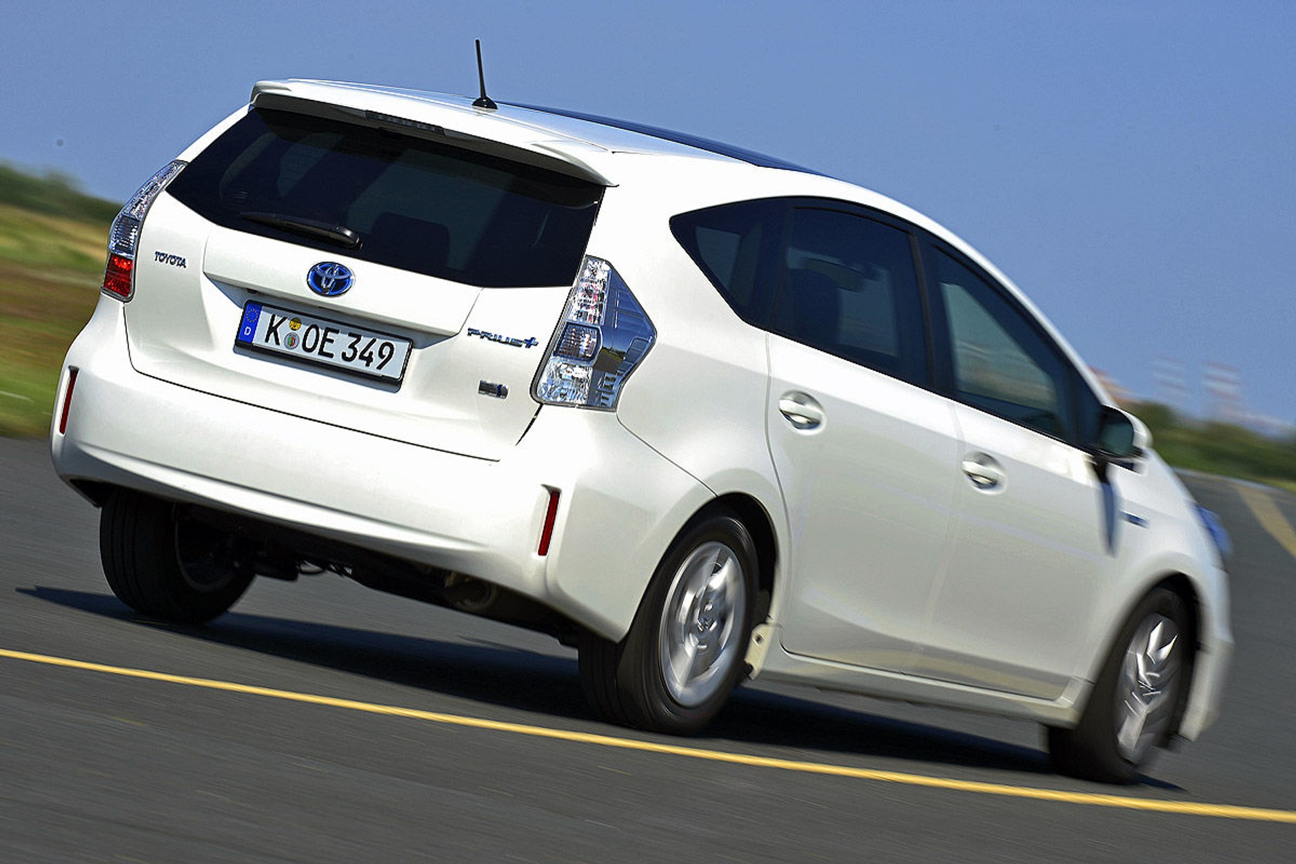 Toyota Prius+ Life (136 KM)