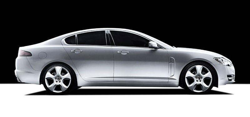 IAA Frankfurt 2007: Jaguar XF – kot ratunkowy (zdjęcia i informacje)