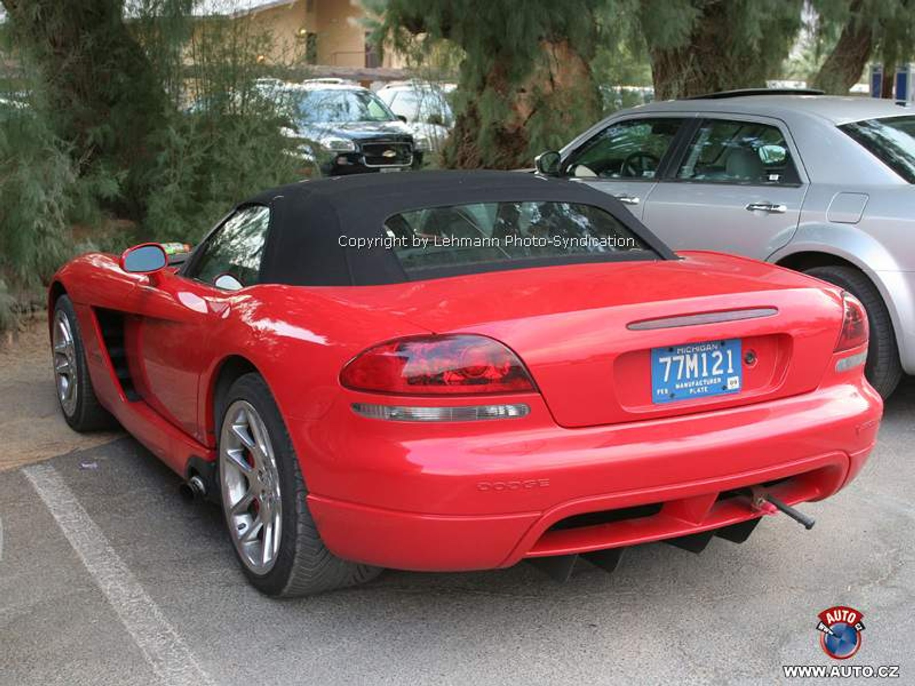 Zdjęcia szpiegowskie + film: Dodge Viper Diamondback