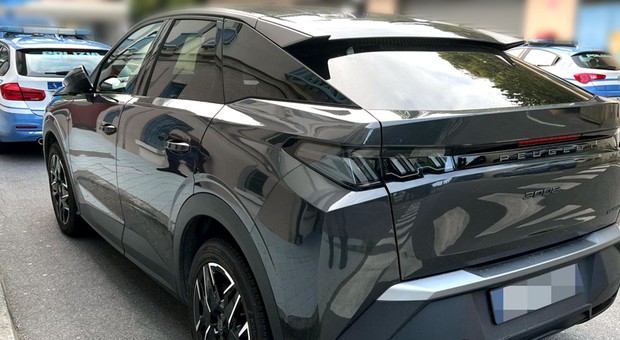 Z ziemi włoskiej do Polski. Skradziony SUV Peugeota wróci bezpiecznie do kraju