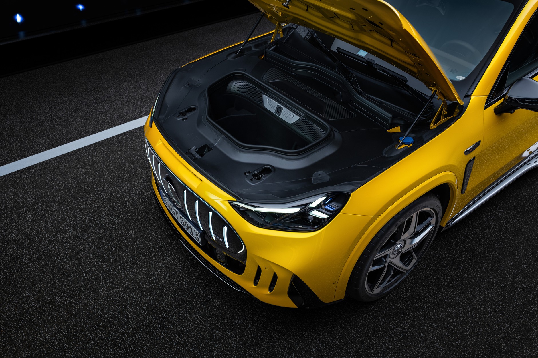 Mercedes-AMG GT SUV 2026