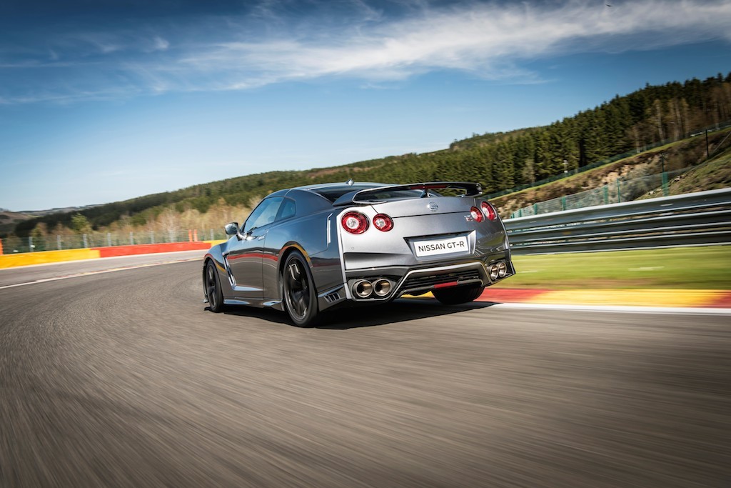Nissan GT-R