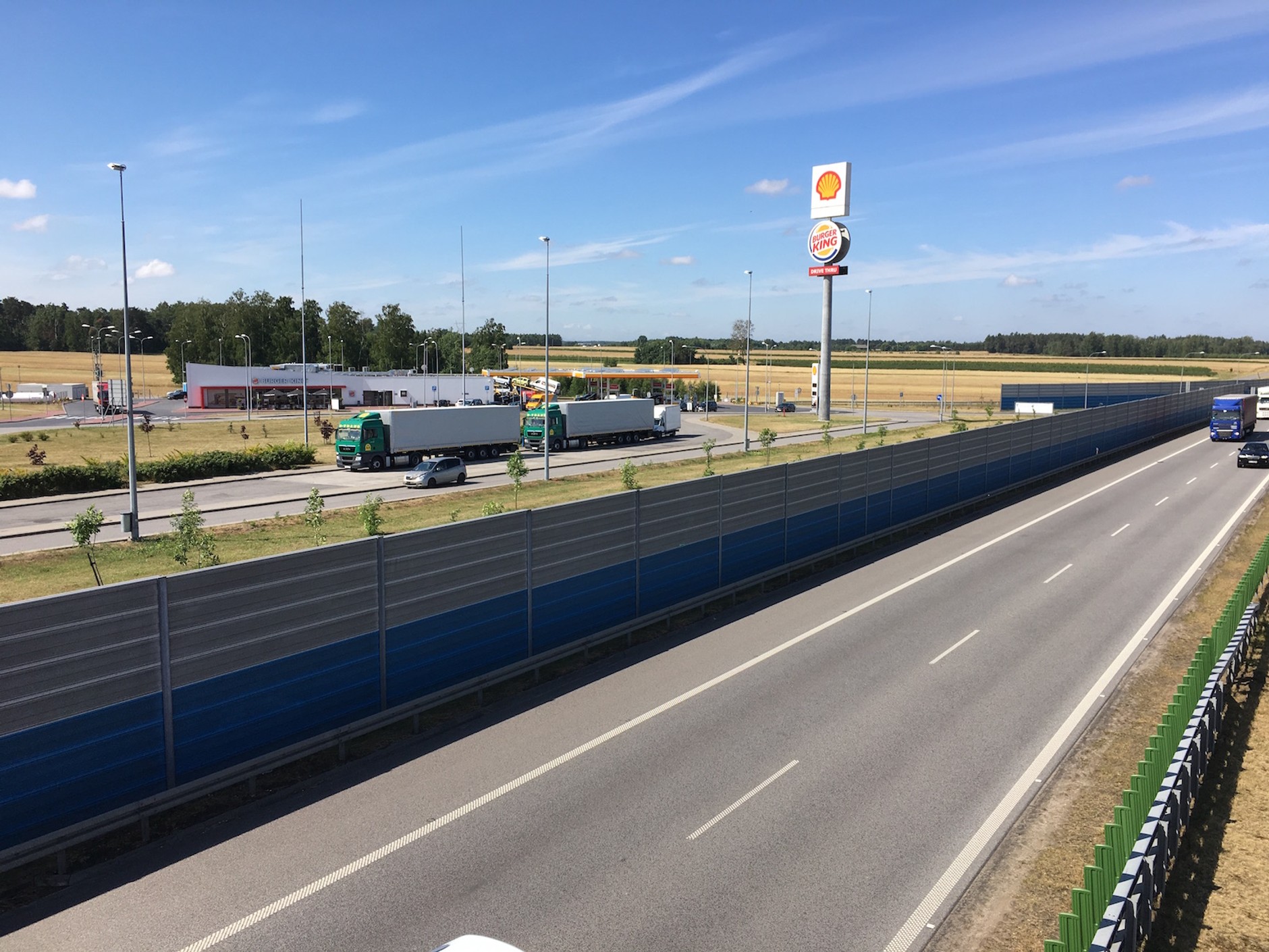 Na autostradę nie wjeżdżaj z pustym bakiem!