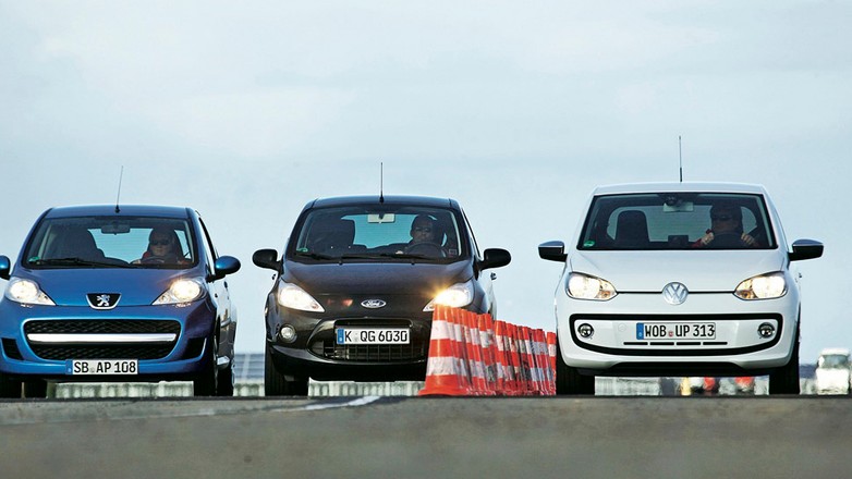 Volkswagen UP! kontra Peugeot 107 i Ford KA: mały Volkswagen w natarciu