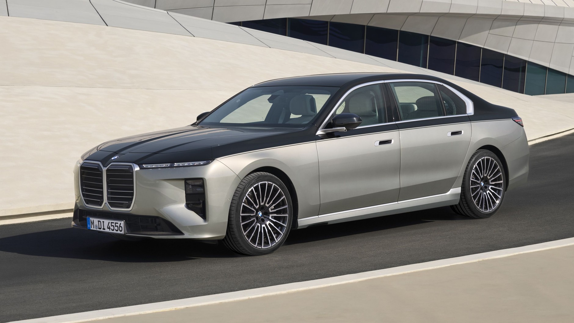 BMW serii 7 (7. generacja; G70; wersja po modernizacji)