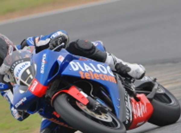 Paweł Szkopek z Dunlopem w motocyklowej elicie