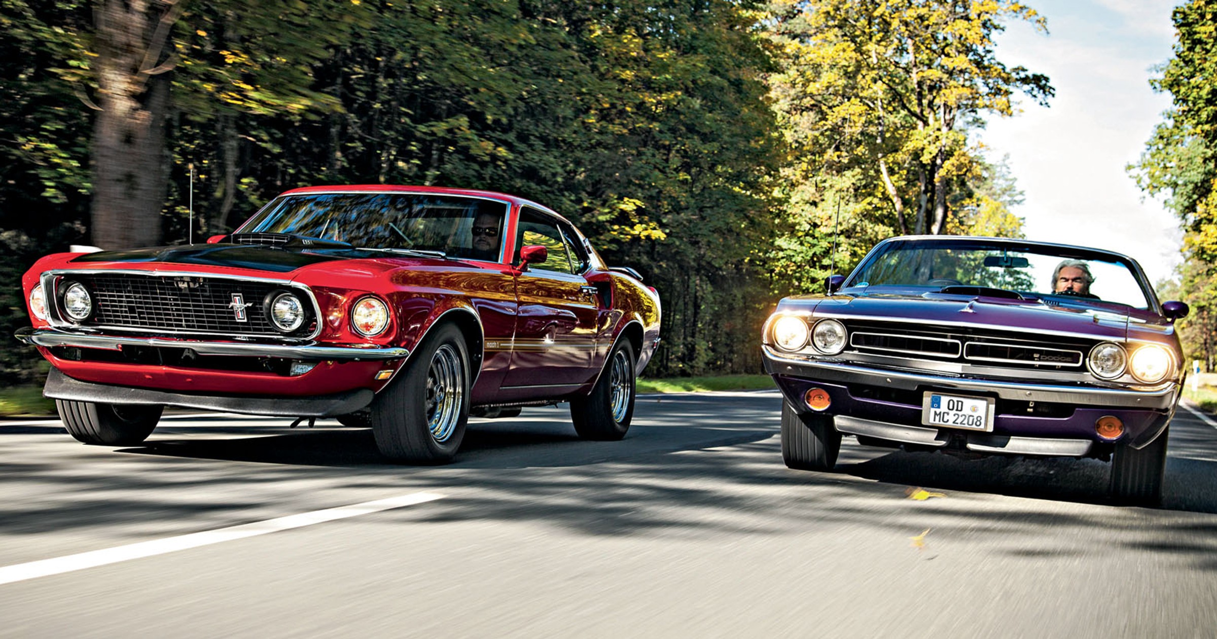 Ford Mustang Mach 1 kontra Dodge Challenger R/T Convertible - klasyki z Ameryki