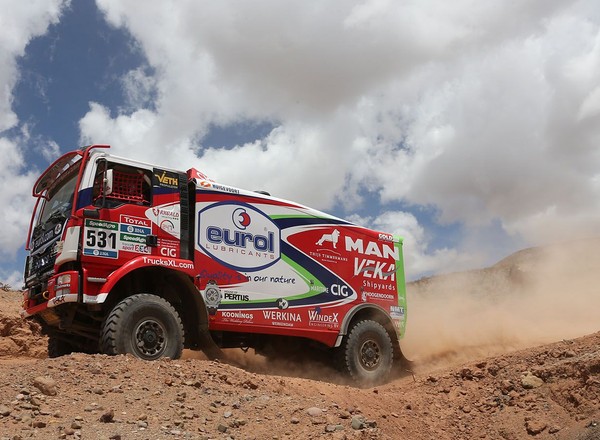 Dakar 2016: Peterhansel po raz 66, Sonik traci (4 etap, wyniki, galeria)