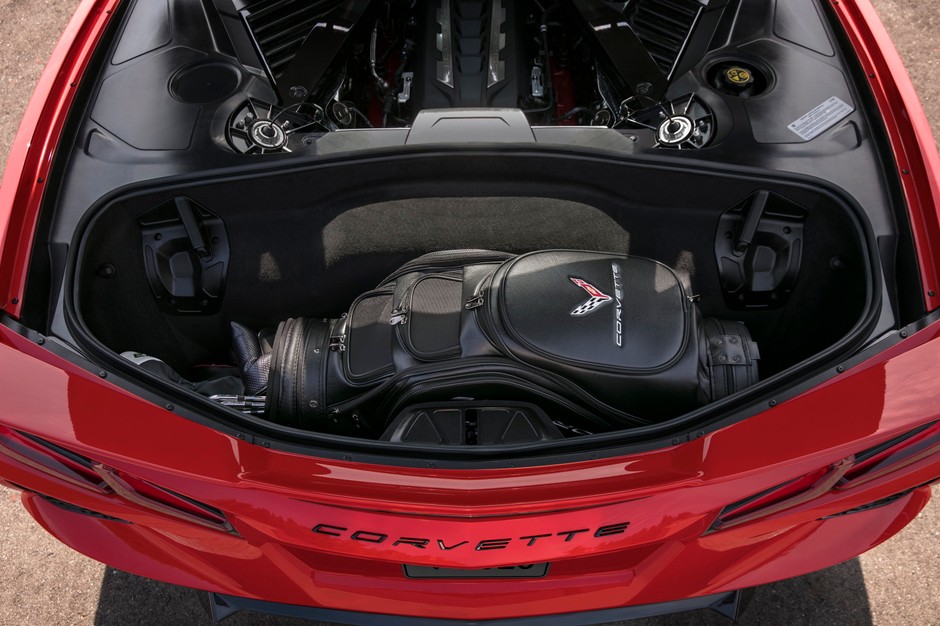 Chevrolet Corvette Stingray C8