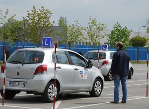 Jak zdać prawo jazdy - naucz się na cudzych błędach