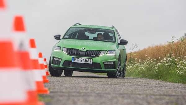 Skoda Octavia Combi RS 2.0 TDI 4x4 - moment robi tu robotę