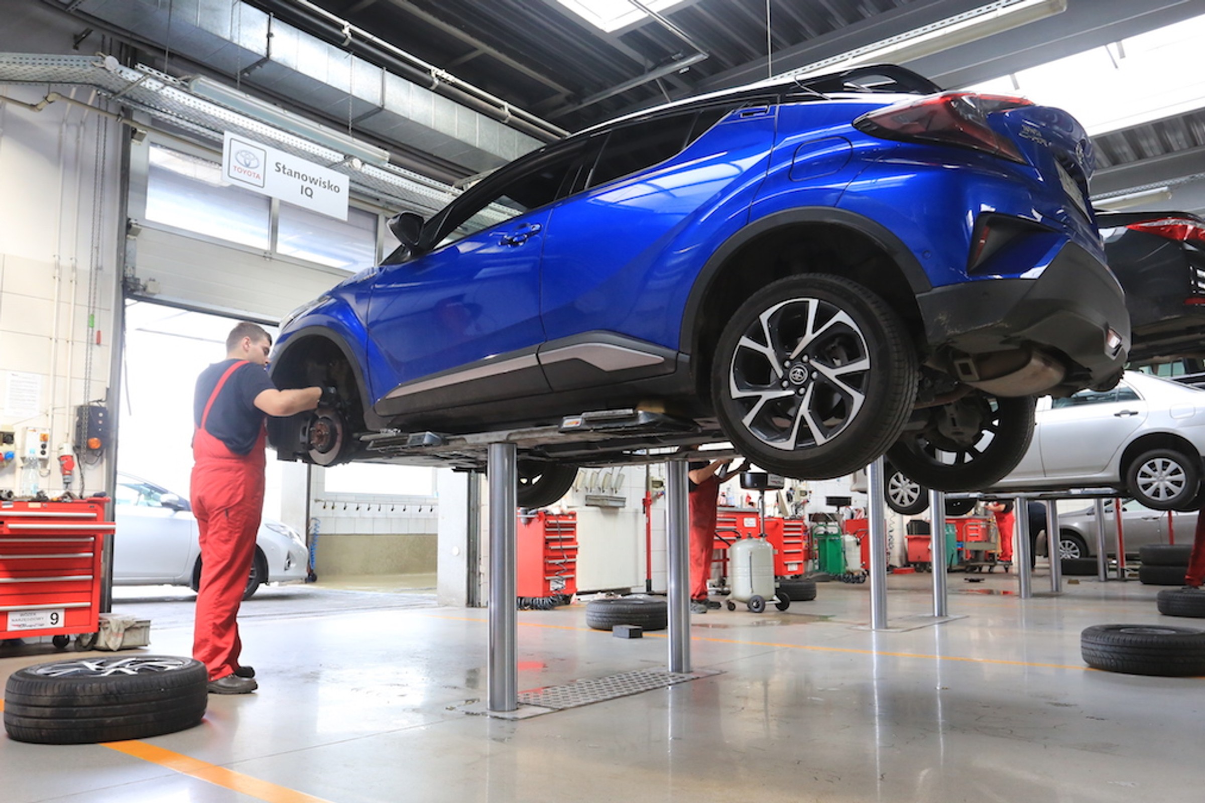 Ten używany crossover Toyoty imponuje mechanikom. Wzięliśmy go na warsztat. Oto ocena