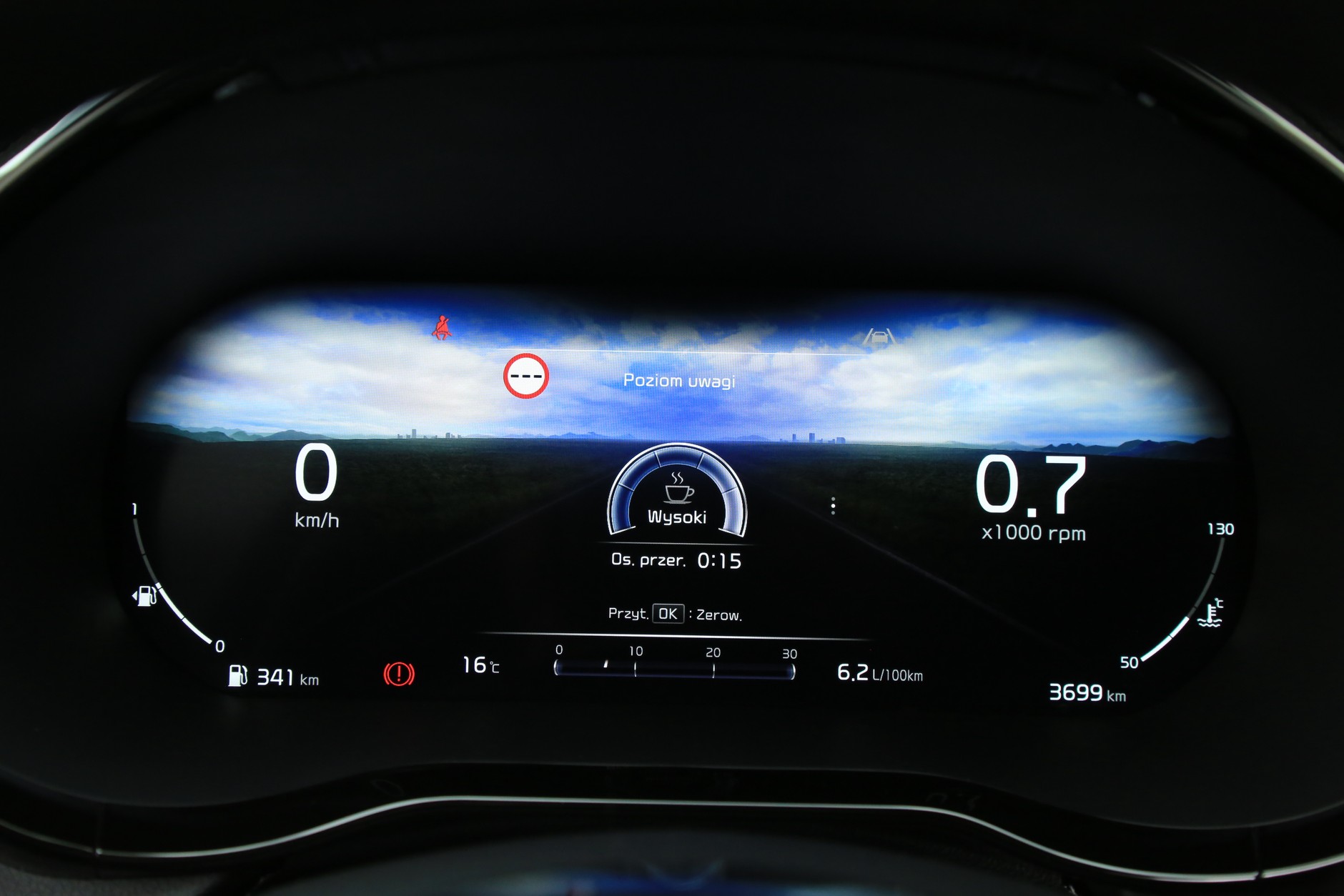 Zegary Supervision Cluster z kolorowym ekranem o przekątnej 12,3 cala to element pakietu Business Line Plus (4 motywy).