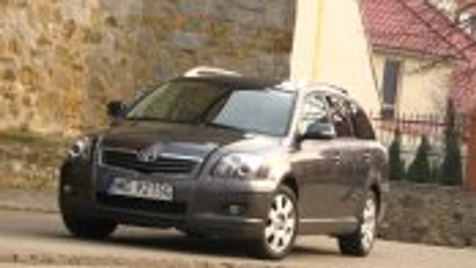 Avensis Wagon : klasyczne kombi
