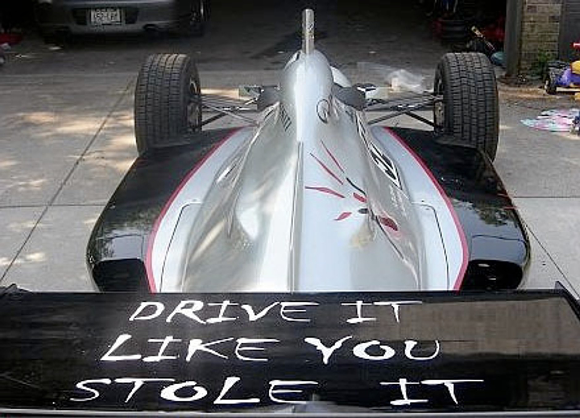 Dallara Indy Car: cywilna wersja formuły na sprzedaż