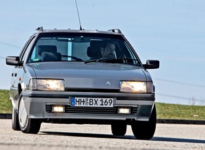 Citroen BX 19 TZI Break - zaproszenie na rodzinny piknik
