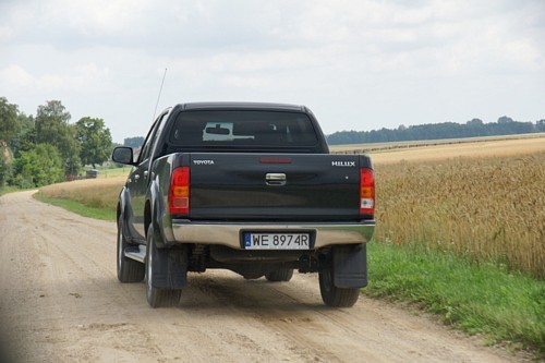 Toyota Hilux 3.0 d-4d - Hilux na wyżynach