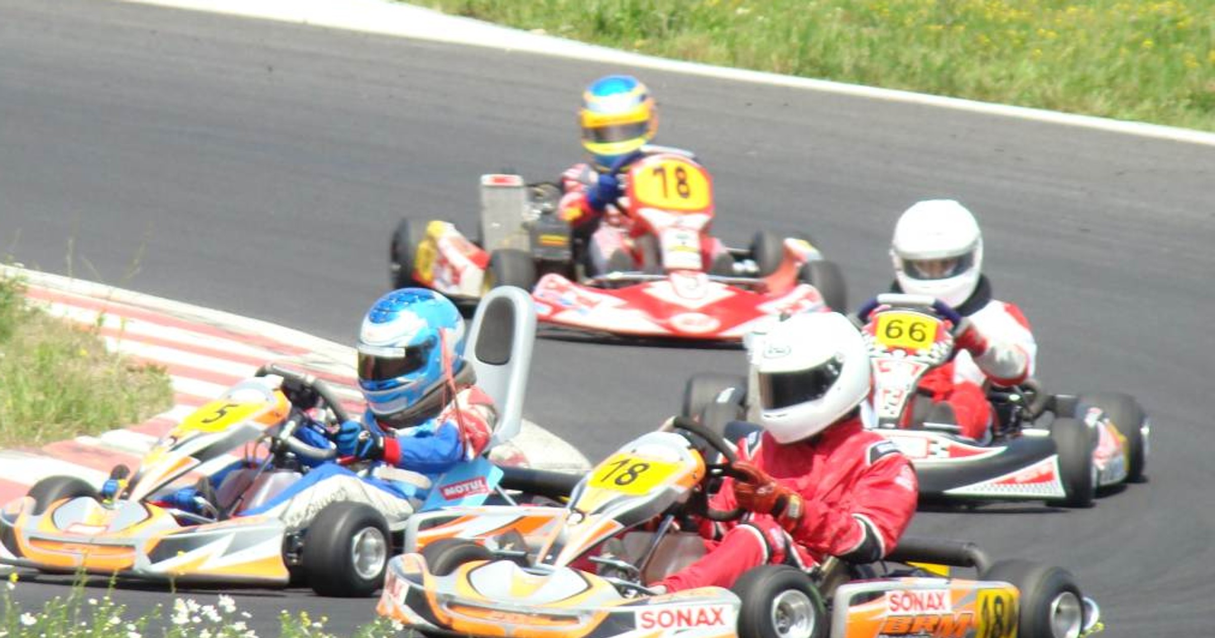 Rotax Max Challenge - Gwiazdy sportu samochodowego na torze kartingowym