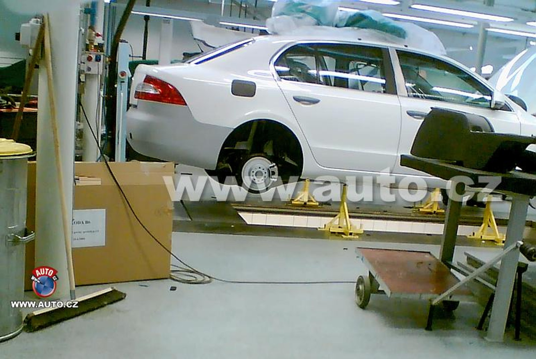 Nowa Škoda Superb: tajne i oficjalne informacje